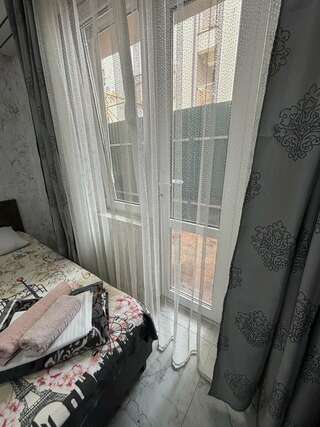 Гостиница Ruzanna Inn Адлер Стандартный трехместный номер-6