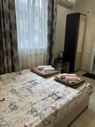 Гостиница Ruzanna Inn Адлер Двухместный номер с 1 кроватью и собственной ванной комнатой-11