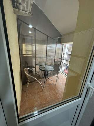 Гостиница Ruzanna Inn Адлер Четырехместный номер с балконом-3