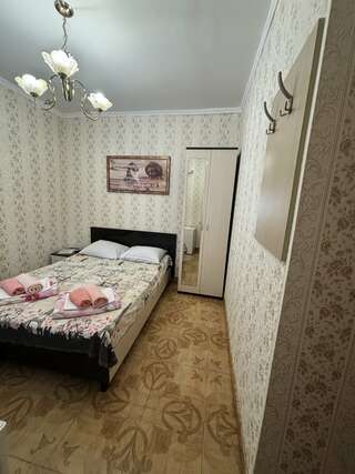 Гостиница Ruzanna Inn Адлер Двухместный номер с 1 кроватью и балконом-13