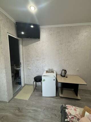 Гостиница Ruzanna Inn Адлер Трехместный номер с балконом-6