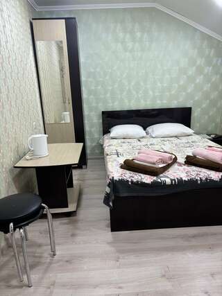 Гостиница Ruzanna Inn Адлер Двухместный номер с 1 кроватью и собственной ванной комнатой-8